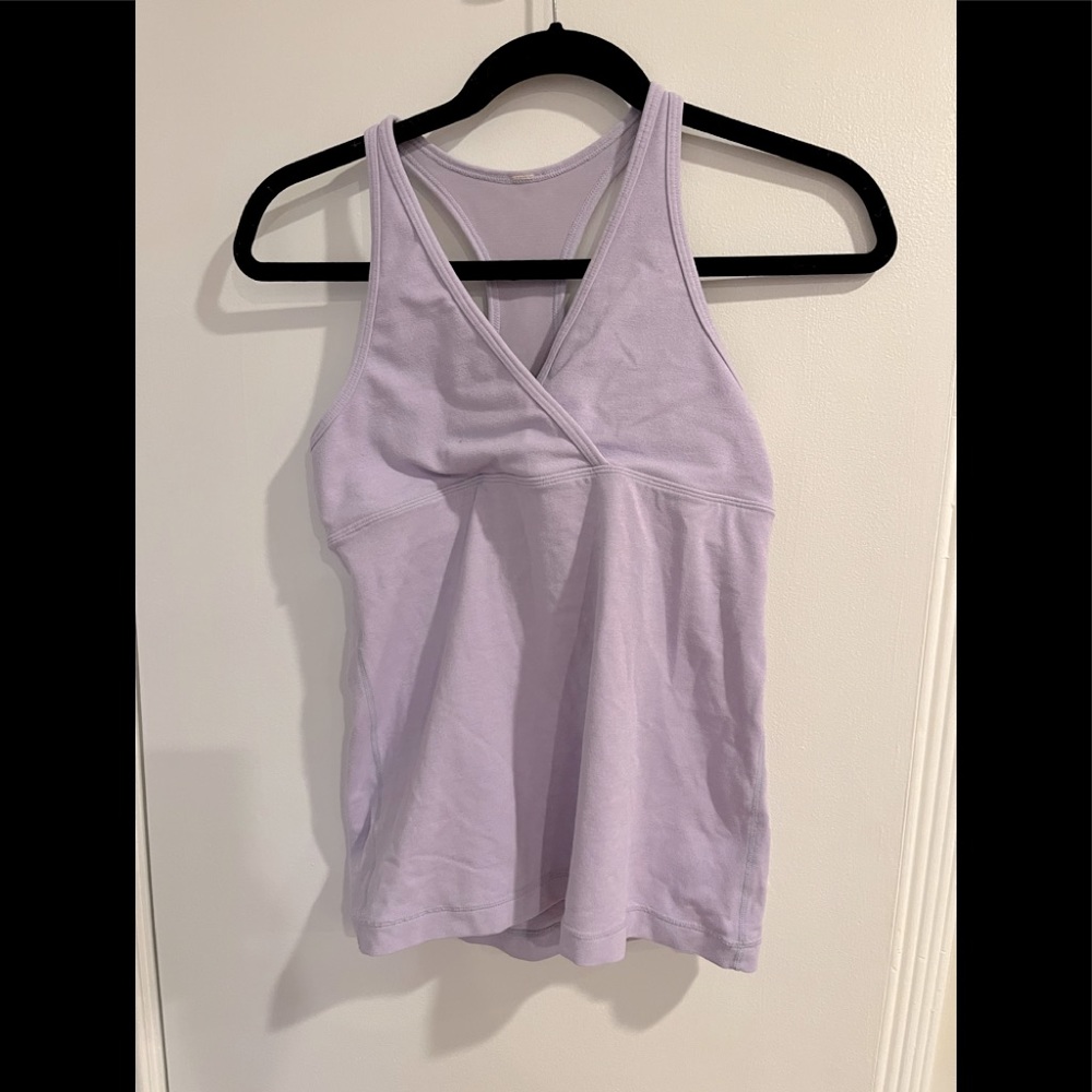 Lululemon exercise top
